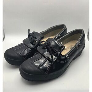 UGG Ashdale Black Patent Leather Duck Shoe Loafers Shearling Lined 1901 Women 8